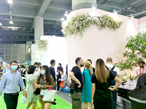 2024花城“新秀花事”亮點(diǎn)搶先看！和廣州國際花藝節(jié)一起解鎖“花經(jīng)濟(jì)”財(cái)富密碼(圖2)